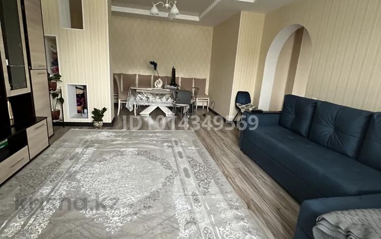 2-бөлмелі пәтер · 68 м² · 14/15 қабат, Туркестан, бағасы: 40 млн ₸ в Астане, Есильский р-н — фото 2