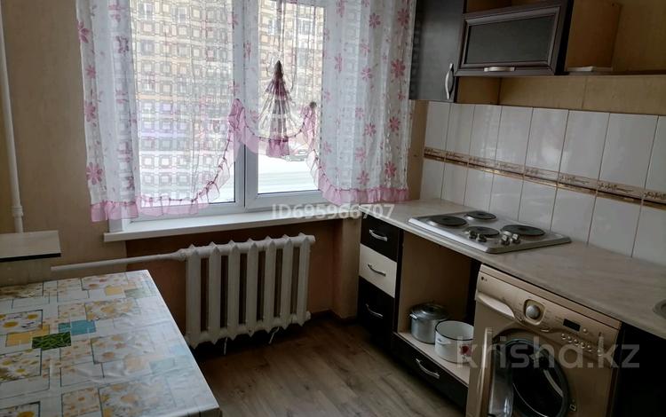 2-комнатная квартира · 45 м² · 2/5 этаж, Казахстан 124 за 16.5 млн ₸ в Усть-Каменогорске, Ульбинский — фото 2