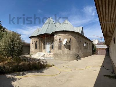 Жеке үй · 5 бөлме · 200 м² · 10 сот., мкр Кайтпас 1, Кайтпас 1, ул.Акбаева 6, бағасы: 85 млн 〒 в Шымкенте, Каратауский р-н