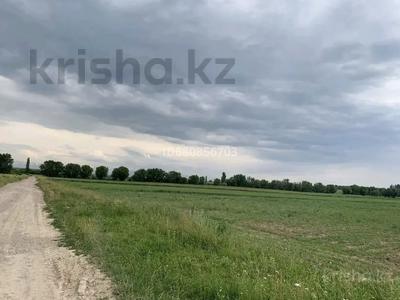 Жер телімі · 8.64 га, Ақсукент, бағасы: 400 млн ₸ в Аксукенте