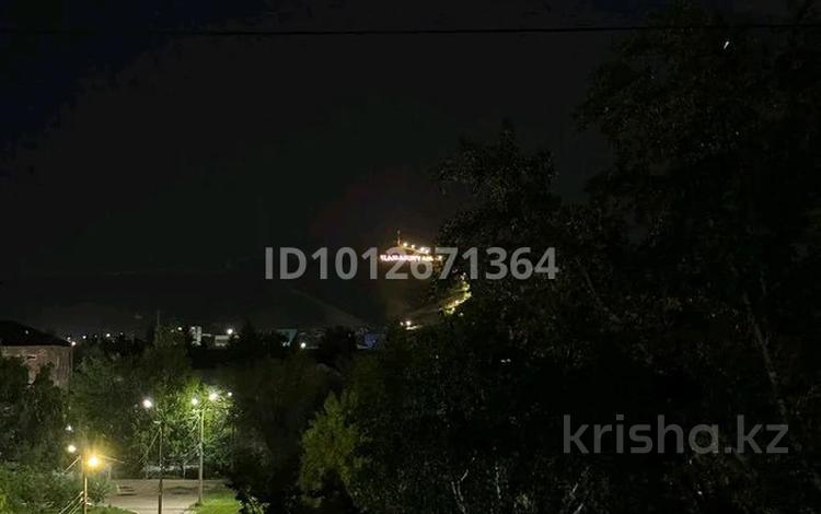 3-бөлмелі пәтер · 54 м² · 5/9 қабат, Бурова 14, бағасы: 25.9 млн ₸ в Усть-Каменогорске — фото 2