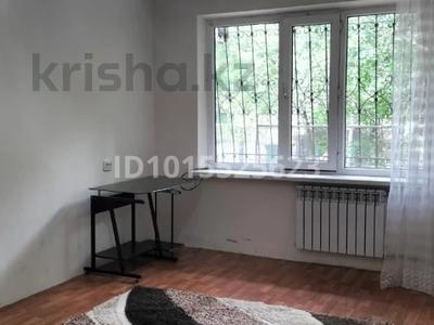 1-бөлмелі пәтер · 33 м² · 1/5 қабат, Ақсай-2 ш/а. 31 — школы 42, бағасы: 23.3 млн ₸ в Алматы, Ауэзовский р-н