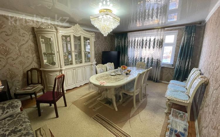 4-комнатная квартира, 95 м², 2/5 этаж, Толебаева за 30.5 млн 〒 в Талдыкоргане — фото 8