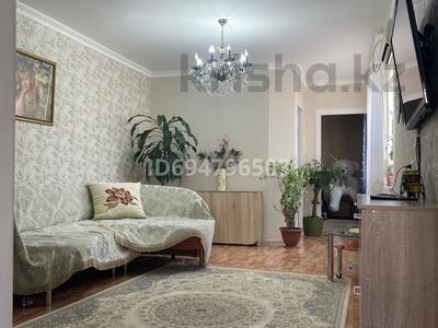 Жеке үй · 3 бөлме · 74.3 м² · 3 жүзд., Матеш Дюсенгали — Кулманова Жарбосынова, бағасы: ~ 17 млн ₸ в Атырау