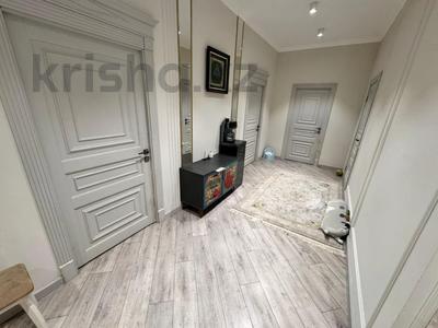4-бөлмелі пәтер · 270 м² · 17/18 қабат, Абая 150/230 — СРОЧНО, бағасы: 164 млн ₸ в Алматы, Бостандыкский р-н