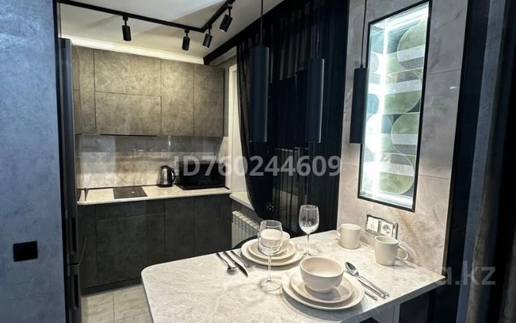 1-комнатная квартира · 30 м² · 3/5 этаж, Павлова 40 за 13 000 〒 в Павлодаре — фото 2