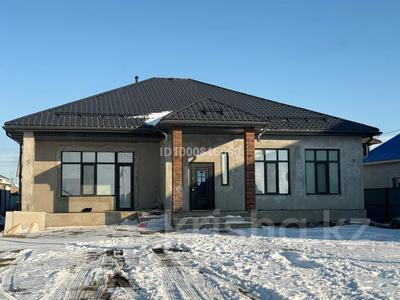 Жеке үй · 4 бөлме · 240 м² · 8 жүзд., мкр Балауса, Медеу 31, бағасы: 55 млн ₸ в Атырау