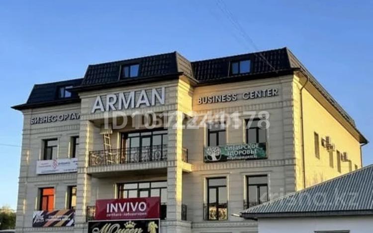 Офисы, магазины и бутики, склады, салоны красоты · 10 м² за 40 000 ₸ в  — фото 2