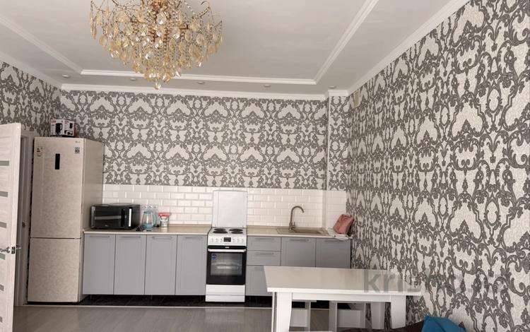 2-комнатная квартира · 55 м² · 3/9 этаж, Мухамедханова 20/1 — Мухамедханова за 300 000 ₸ в Астане, Нура р-н — фото 2