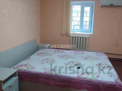 Отдельный дом · 2 комнаты · 86 м², мкр Нурсая, Жеруйык 10 за 150 000 〒 в Атырау