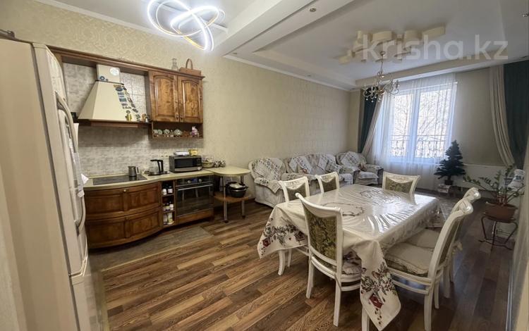 3-бөлмелі пәтер · 110 м² · 1/8 қабат, мкр Мирас, Мкр. Мирас 157, бағасы: 115 млн ₸ в Алматы, Бостандыкский р-н — фото 2