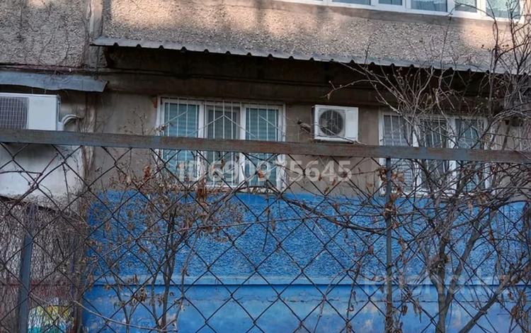 2-бөлмелі пәтер · 56 м² · 2/5 қабат, 8-й микрорайон, 8-й микрорайон 4, бағасы: 23 млн ₸ в Шымкенте, Туран р-н — фото 37