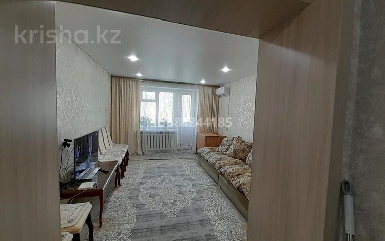 3-комнатная квартира, 60 м², 5/5 этаж, Серикбаева 29 за 25.6 млн 〒 в Усть-Каменогорске — фото 2