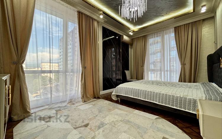 3-бөлмелі пәтер · 111 м² · 7/17 қабат, Розыбакиева 280/1, бағасы: 850 000 ₸ в Алматы, Бостандыкский р-н — фото 2