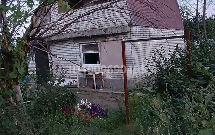 Дача · 3 комнаты · 50 м² · 8 сот., С/О Орбита 22 — Телецентр за 8.5 млн 〒 в Уральске — фото 2