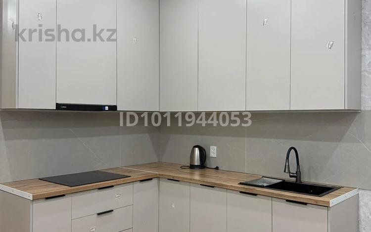 2-комнатная квартира · 60 м², Райымбека 3 за 350 000 ₸ в Алматы, Ауэзовский р-н — фото 2