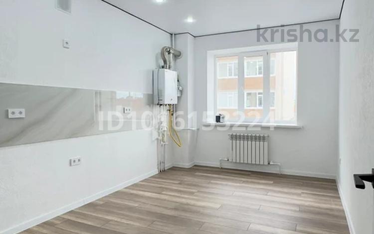 1-комнатная квартира · 49 м² · 1/5 этаж, мкр 12 1 — ДК АСЕТ за 18 млн ₸ в Актобе — фото 2