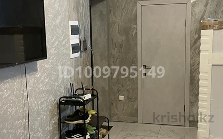 2-бөлмелі пәтер · 60 м² · 5/6 қабат, Майкудук, ЖК Томирис 456/5, бағасы: 26 млн ₸ в Караганде, Алихана Бокейханова р-н — фото 2