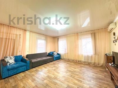 Отдельный дом · 5 комнат · 182 м² · 6 сот., Хусаинова/ Розыбакиева-Байкадамова ориентир — Ориентир Розыбакиева-Байкадамова за 105.9 млн 〒 в Алматы, Бостандыкский р-н