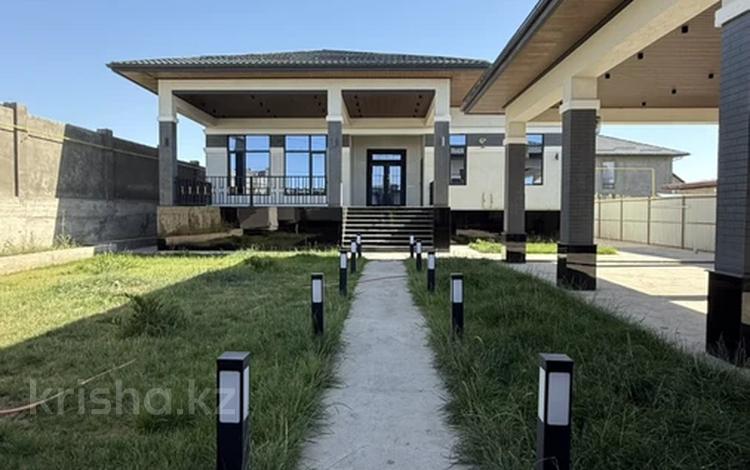 Отдельный дом · 5 комнат · 250 м² · 8 сот., мкр Туран — Абылайхан көшесі жаны за 137 млн ₸ в Шымкенте, Каратауский р-н — фото 2