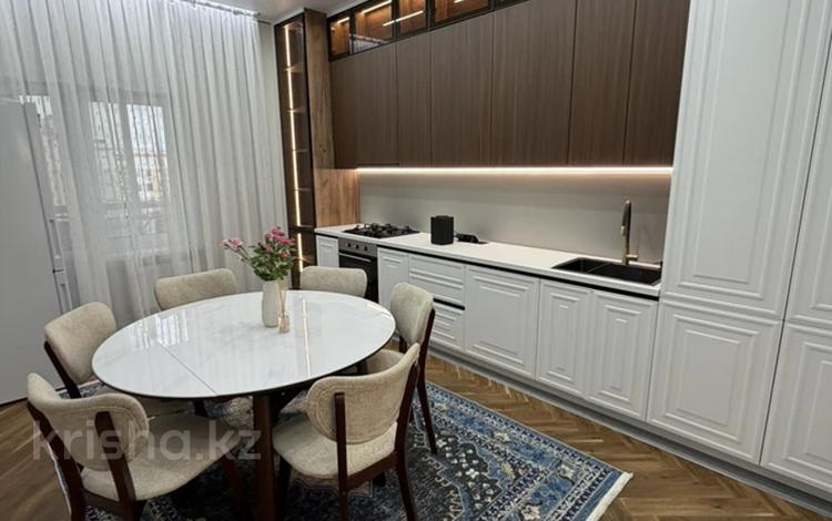 4-комнатная квартира · 130 м² · 9/10 этаж, мкр. Алтын орда 11 б за 82 млн ₸ в Актобе — фото 2