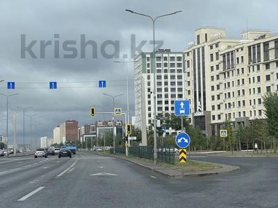 2-бөлмелі пәтер · 80 м² · 4/8 қабат, Чингиза Айтматова 46 — Шоссе Коргалжын, бағасы: 330 000 ₸ в Астане, Нура р-н