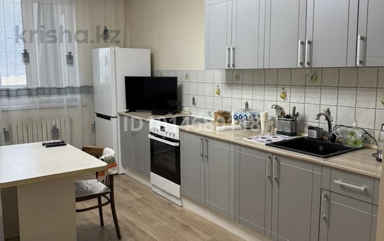 2-комнатная квартира · 64 м² · 3/16 этаж, мкр Шугыла 26 — Ул.Жуалы, уг ул Ашимова за 250 000 ₸ в Алматы, Наурызбайский р-н — фото 2