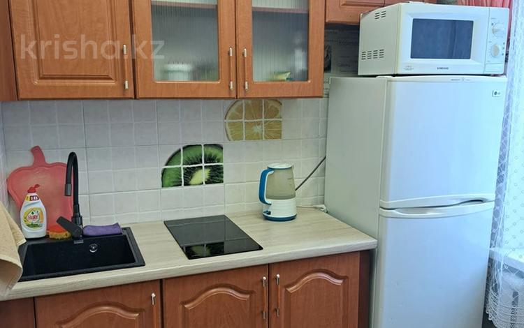 2-комнатная квартира · 50 м² · 2/5 этаж, проспект Ауэзова 27 за 15 000 ₸ в Семее — фото 29