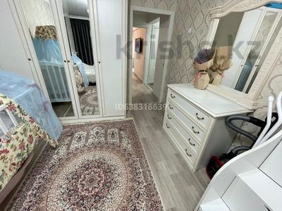 2-комнатная квартира, 50 м², 3/5 этаж, Мухамеджанова 1 за ~ 16.1 млн 〒 в Балхаше