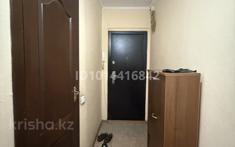 3-комнатная квартира · 65 м² · 2/5 этаж, Туркебаева 61 за 330 000 ₸ в Алматы, Алмалинский р-н — фото 2