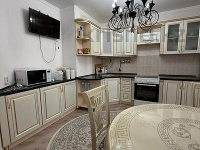 3-бөлмелі пәтер · 106 м² · 5/13 қабат, Азильхан Нуршаихов, 6/1 6/1, бағасы: 38 млн ₸ в Астане, Нура р-н