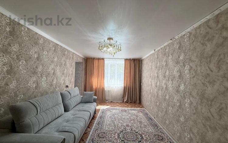 2-бөлмелі пәтер · 50.2 м² · 1/9 қабат, Юго-Восток ш/а., Шахтеров, бағасы: 21 млн ₸ в Караганде, Казыбек би р-н — фото 2