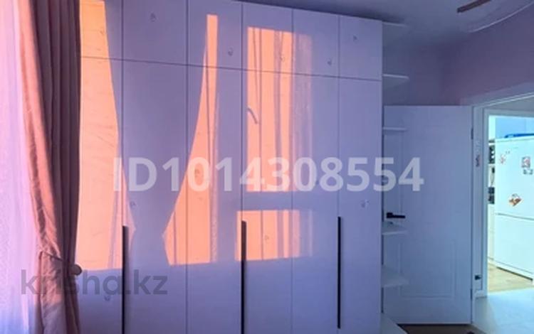 2-комнатная квартира · 40 м² · 5/9 этаж, Райымбек батыра 161Б за 230 000 ₸ в  — фото 2