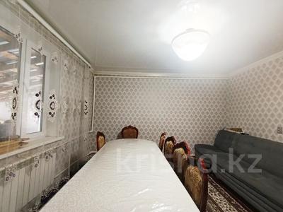 Отдельный дом · 5 комнат · 120 м² · 6 сот., Пришахтинск, Пришахтинск, ул. Ушинского за 25 млн 〒 в Караганде, Алихана Бокейханова р-н