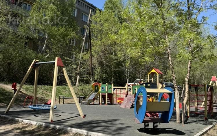 2-комнатная квартира · 50 м² · 1/5 этаж, ул. Машиностроителей 8 за 10.9 млн ₸ в Усть-Каменогорске, Ульбинский — фото 2