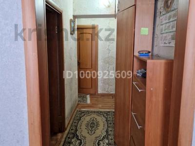 3-комнатная квартира · 58 м² · 2/4 этаж, 9-й микрорайон, 9-й микрорайон Центр,ул. Шевченко 129 — ул.Толебаева и Назарбаева за 20.5 млн 〒 в Талдыкоргане