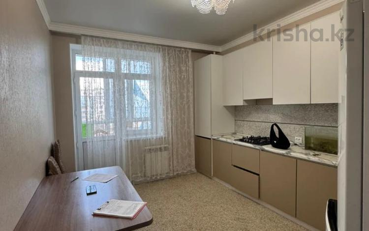 1-бөлмелі пәтер · 48 м² · 6/9 қабат, мкр. Алтын орда, Тауелсиздик, бағасы: 20 млн ₸ в Актобе — фото 3