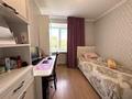 3-комнатная квартира · 60 м² · 4/5 этаж, мкр Михайловка , Касыма Аманжолова 61 за 32 млн 〒 в Караганде, Казыбек би р-н — фото 4