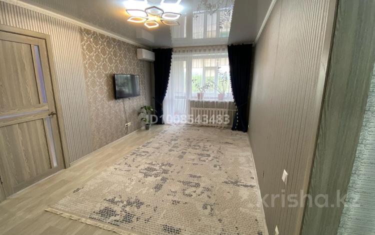 3-бөлмелі пәтер · 65 м² · 5/5 қабат, Маяковского 105, бағасы: 30 млн ₸ в Костанае — фото 2