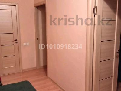 1-комнатная квартира · 40.7 м² · 3/10 этаж, Қабанбай батыр 42 — ТД Сауран, школа-лицей 59 за 200 000 〒 в Астане, Есильский р-н