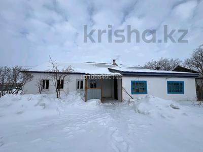 Отдельный дом · 4 комнаты · 110.9 м² · 15.53 сот., Сейфулинна 44 — Школы за 7 млн 〒 в Бестобе