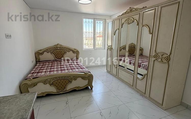 1-комнатная квартира · 27 м² · 1/2 этаж, мкр Томирис, Шынкожа батыр 51 за 130 000 ₸ в Алматы, Алатауский р-н — фото 7