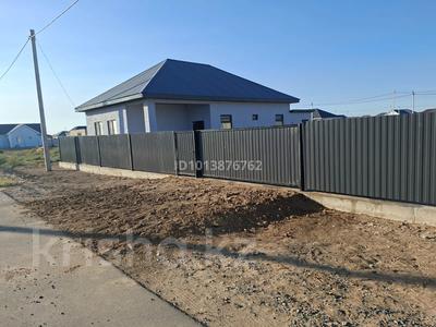 Отдельный дом · 3 комнаты · 100 м² · 0.8 сот., мкр Зарослый, 30 за 18 млн ₸ в Атырау