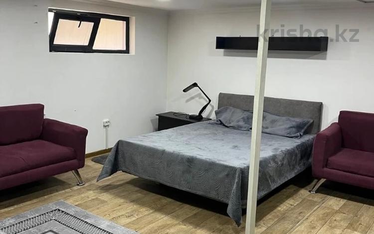 2-бөлмелі пәтер · 70 м² · 1/10 қабат, Мкр Аксай-5 25к1, бағасы: 20.5 млн ₸ в Алматы, Ауэзовский р-н — фото 3
