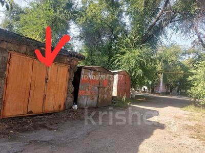 Гараж · 21 м² · Токатаева 26 — Торговая, бағасы: 700 000 〒 в Есик