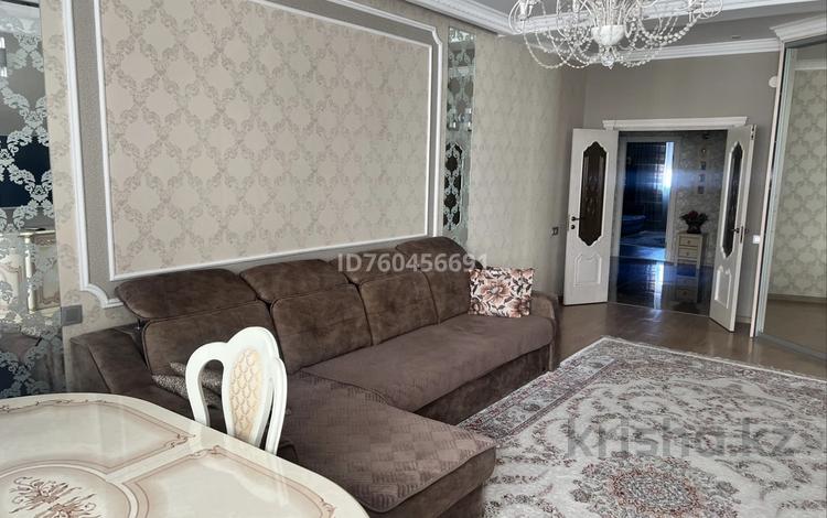 3-комнатная квартира · 120 м² · 6/9 этаж, мкр Центральный, Валиханова 19/2 — 17 школа лицей за 72 млн ₸ в Атырау — фото 25