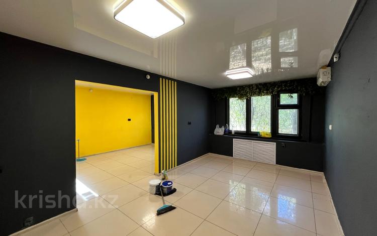 Кеңселер · 46.6 м², бағасы: 500 000 ₸ в Актобе, мкр 5 — фото 5