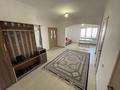 2-комнатная квартира · 81 м² · 5/5 этаж, мкр Жетысу-2 11/1 за 280 000 ₸ в Алматы, Ауэзовский р-н