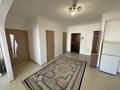 2-комнатная квартира · 81 м² · 5/5 этаж, мкр Жетысу-2 11/1 за 280 000 ₸ в Алматы, Ауэзовский р-н — фото 4
