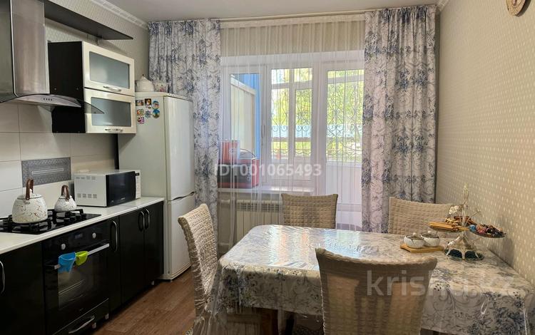 3-комнатная квартира · 100 м² · 1/5 этаж, Батыс 2 28 Б — Район колавто за 41 млн ₸ в Актобе — фото 2